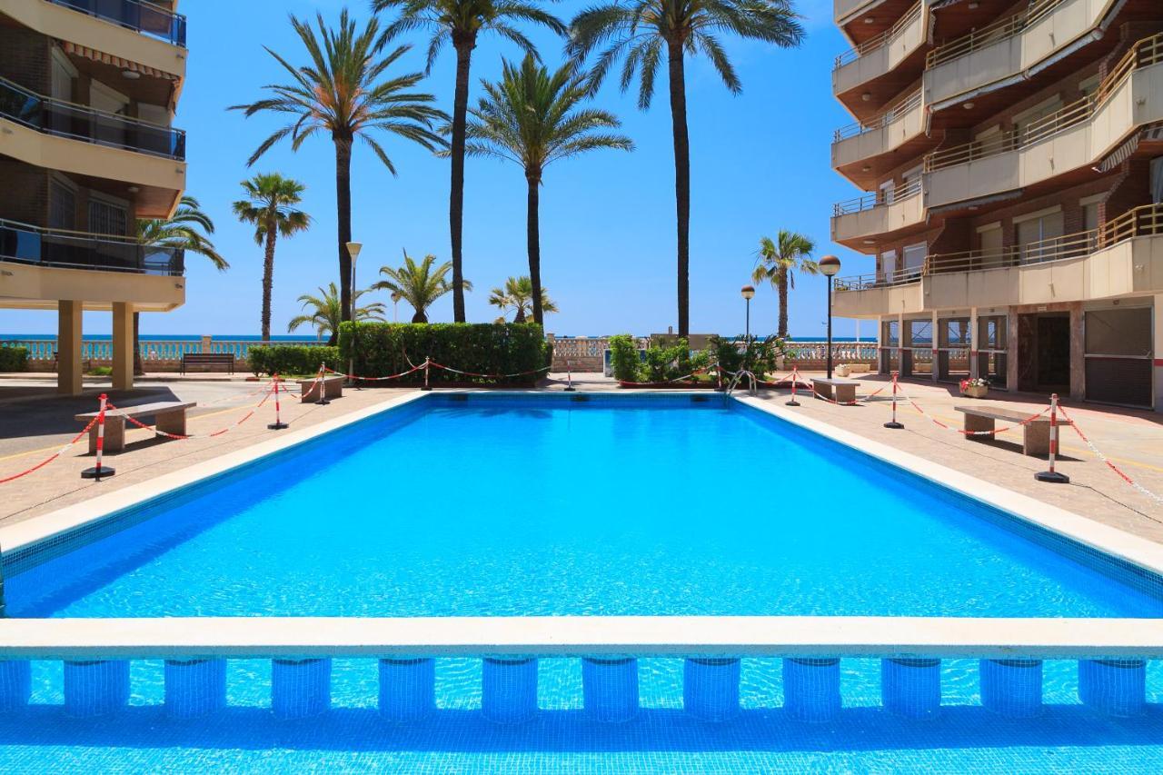 Uhc Sol De Espana Cambrils Bagian luar foto