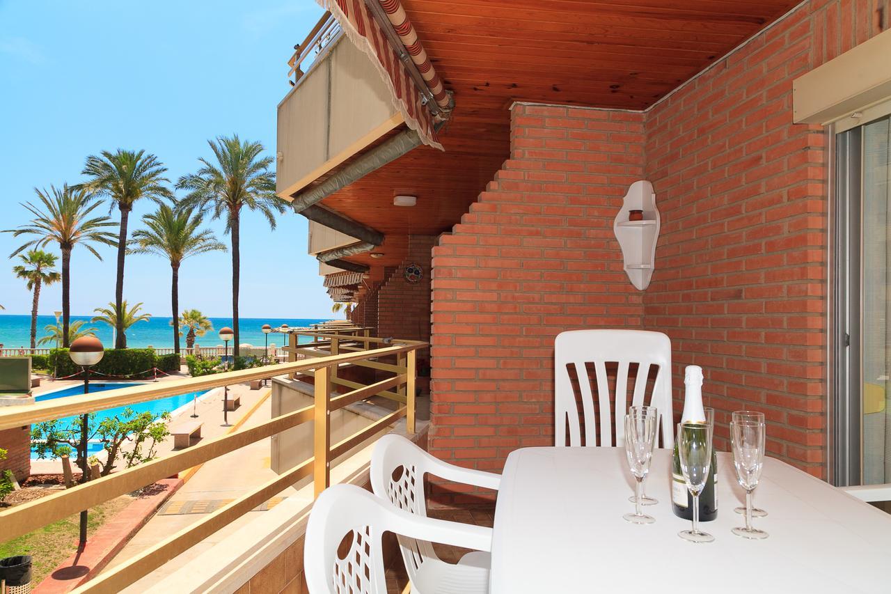 Uhc Sol De Espana Cambrils Bagian luar foto